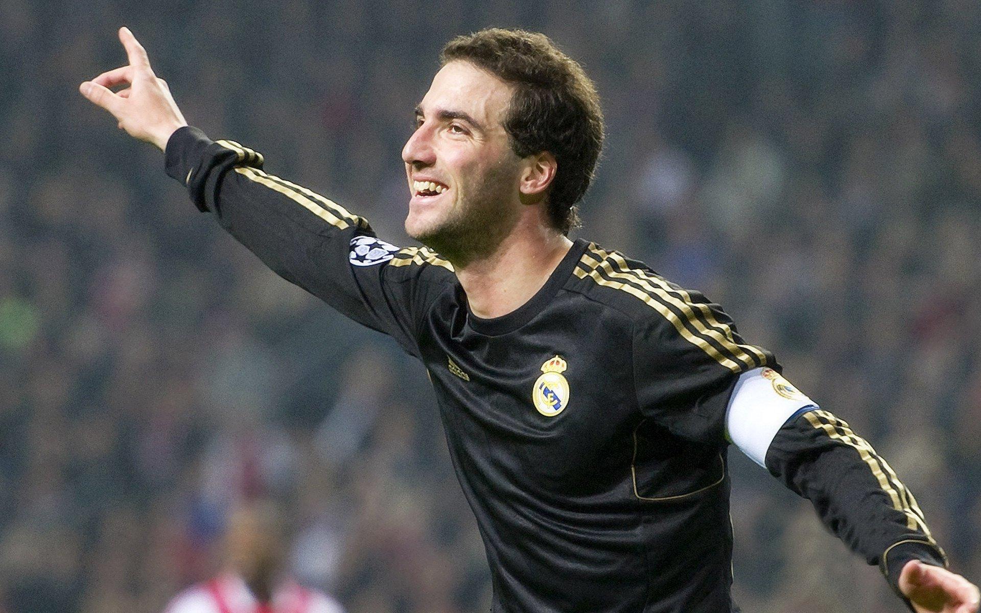 法国雄鹰展翅！扎卡里-里萨谢Ins晒照引球迷狂热，新一代锋线巨星正在崛起